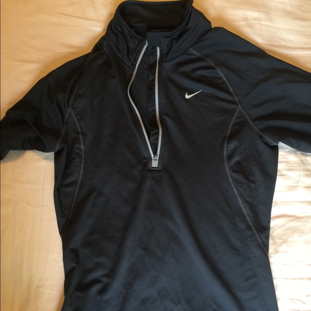 Nike 1/4 zip long sleeve